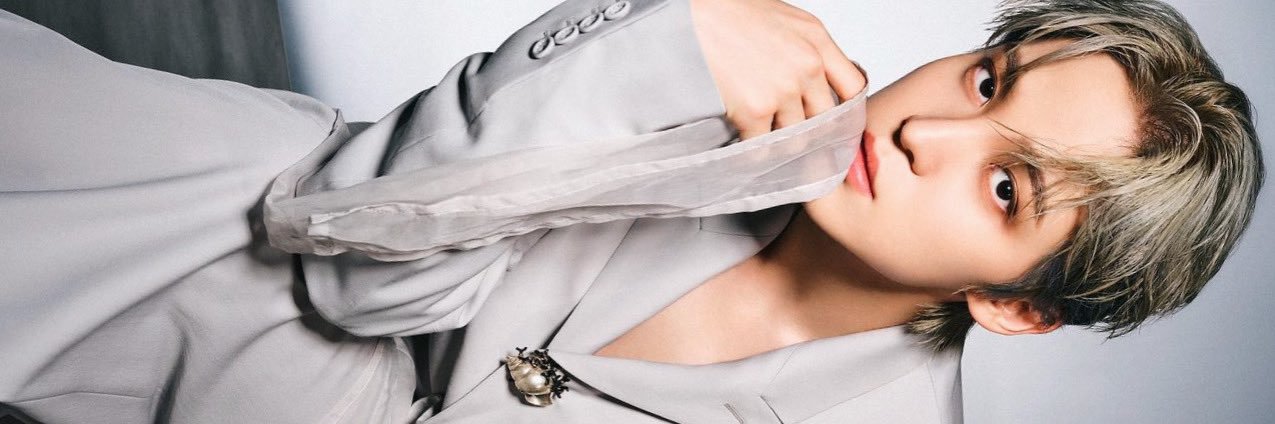 yunho file's banner