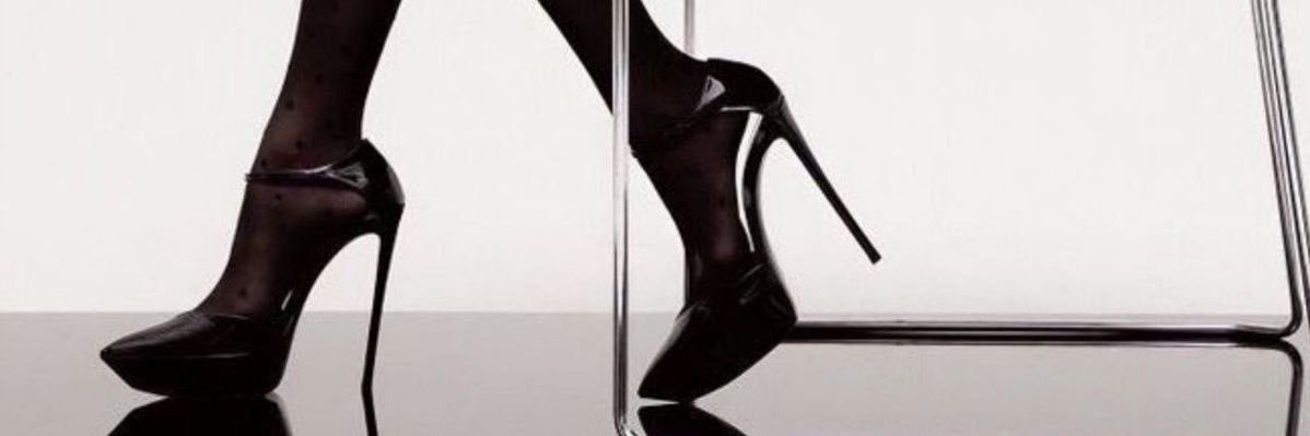⋆'s banner