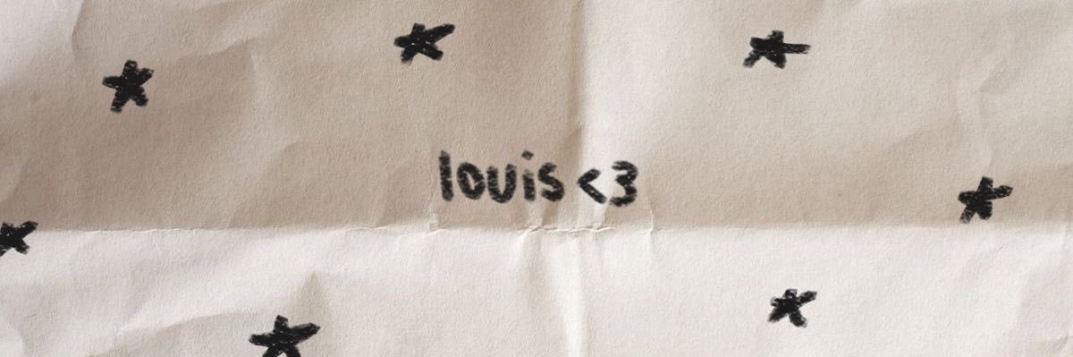 benny loves larry☀️🦋's banner