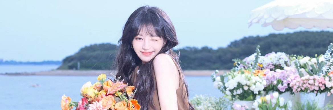 for vivian 𐙚⋆°｡⋆♡'s banner