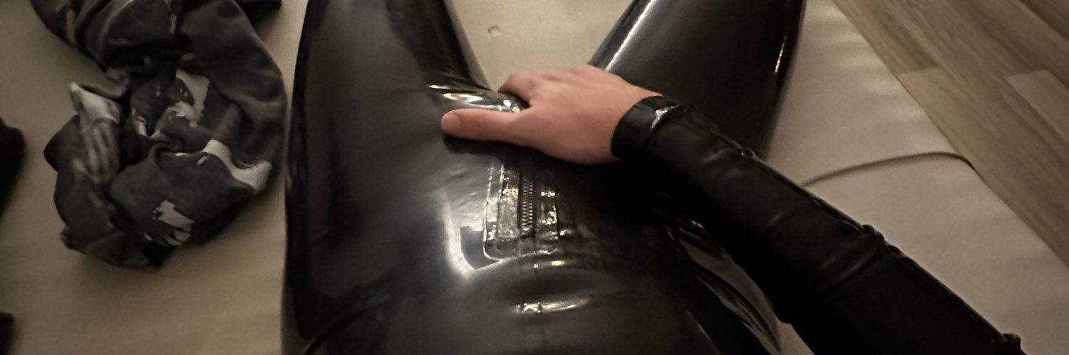 latex_diary's banner