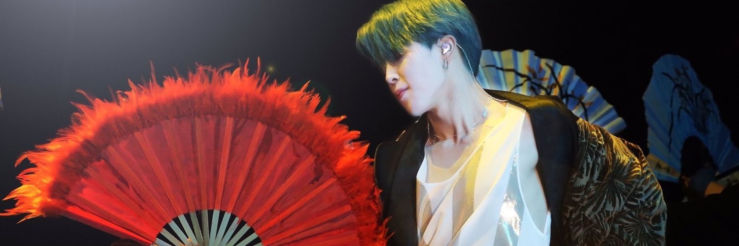 MOON FOR JIMIN 🤍 MUSE's banner