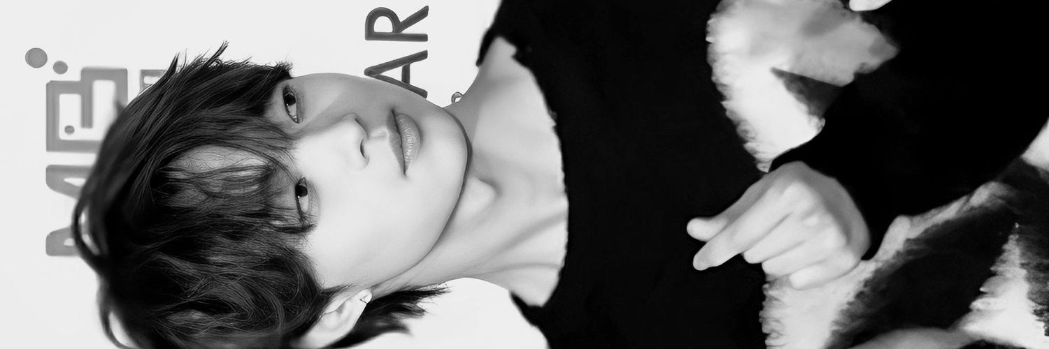 EJ PICS's banner