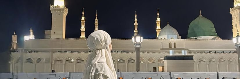 م's banner