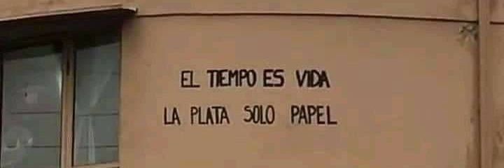 curiosos los dos...'s banner