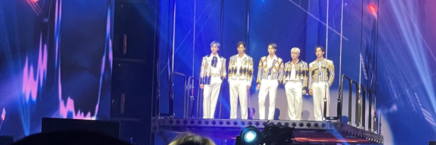 뚠니누나 คลั่งรัก Binnie 빈이 ทุกวินาที's banner