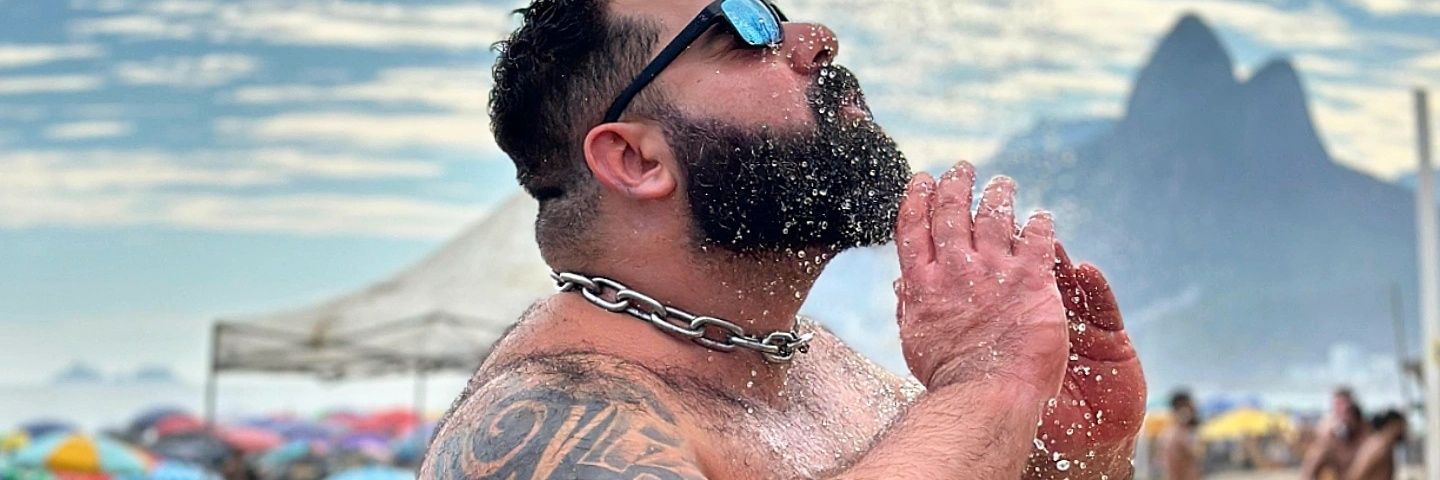 Kingman musclebear's banner