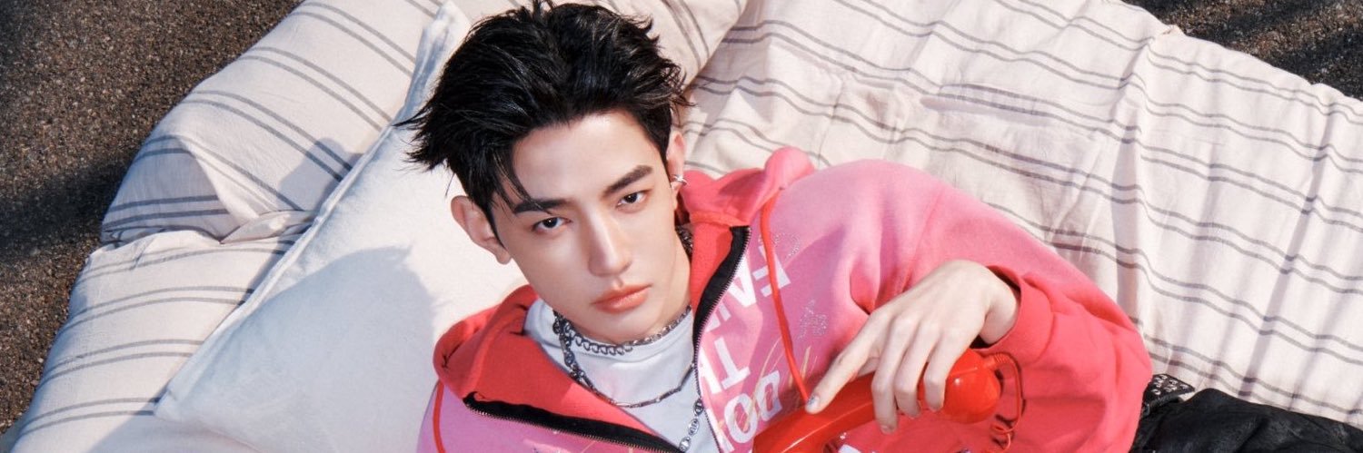 짱 ✶'s banner