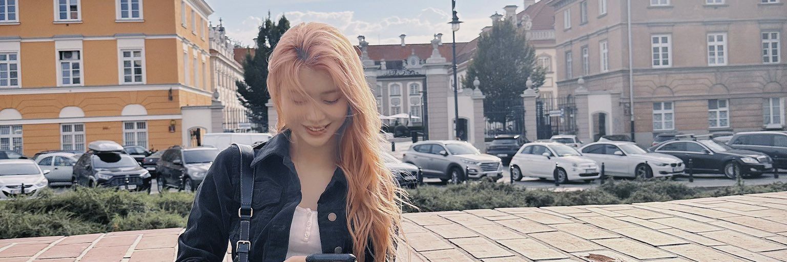 ☀️💜's banner