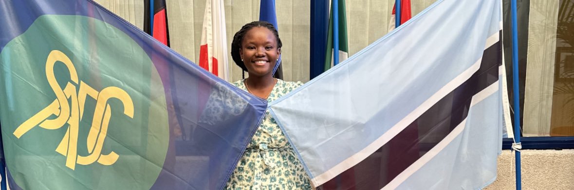Katso Lizarene Ramodia 🇧🇼's banner