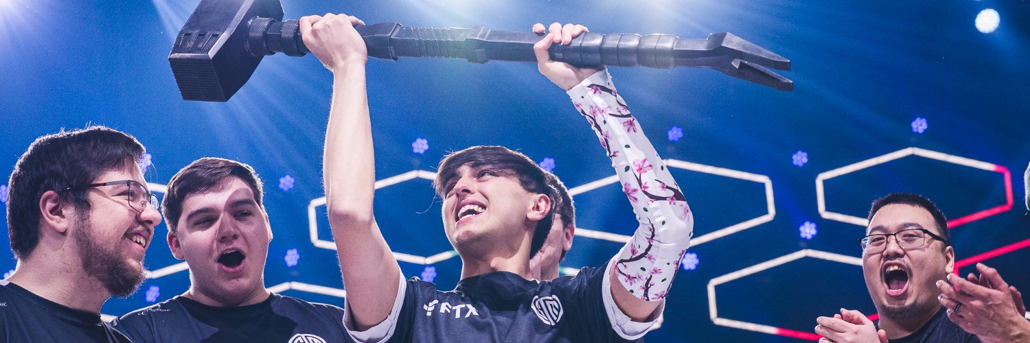 Aura Gaming Gear's banner