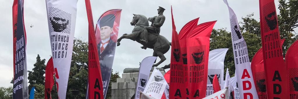 Işık Özkefeli's banner