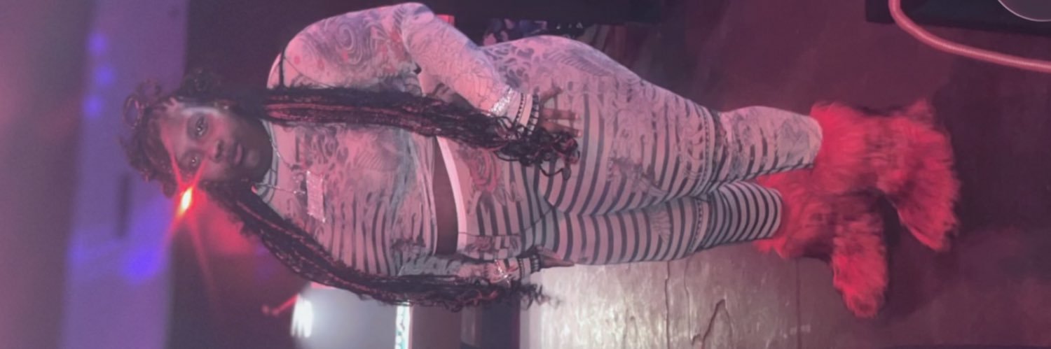 🏚️luva girl💞's banner