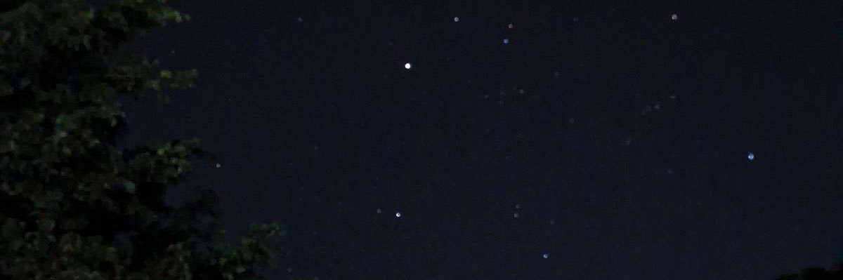 جوجو حدید's banner