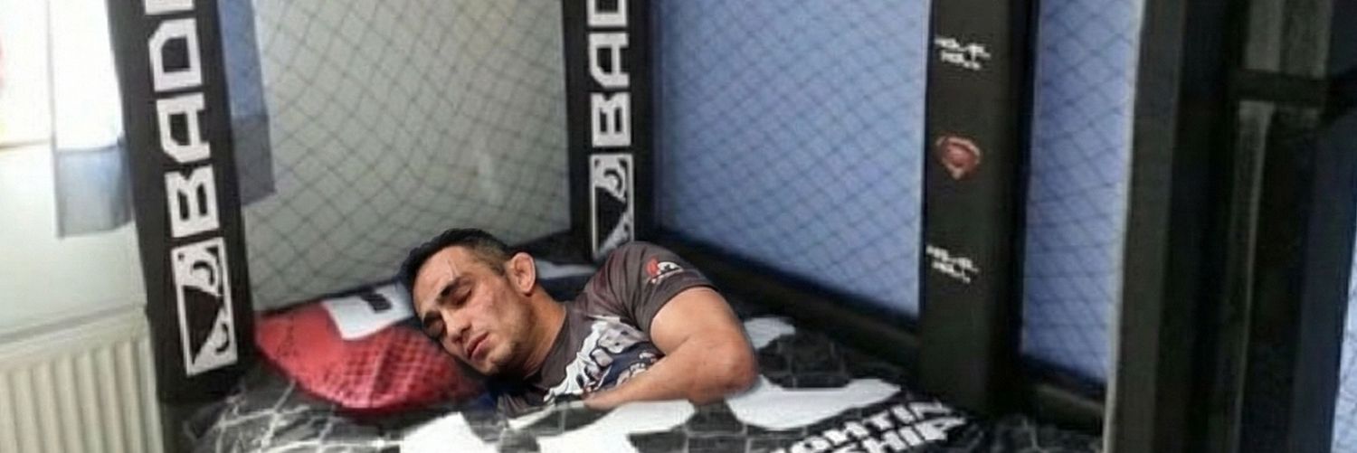 Çilekeş Tony's banner