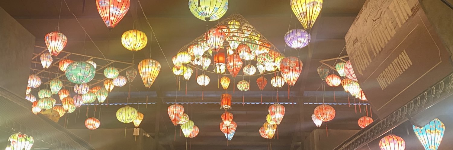 Lưu Cường's banner