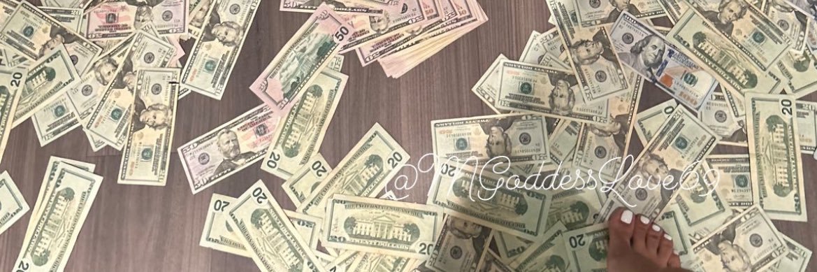 𝐺𝑜𝑑𝑑𝑒𝑠𝑠 𝐿𝑜𝑣𝑒 👸🏽💰's banner