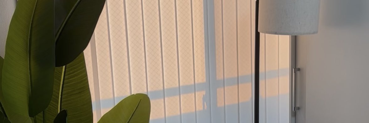水谷 咲's banner