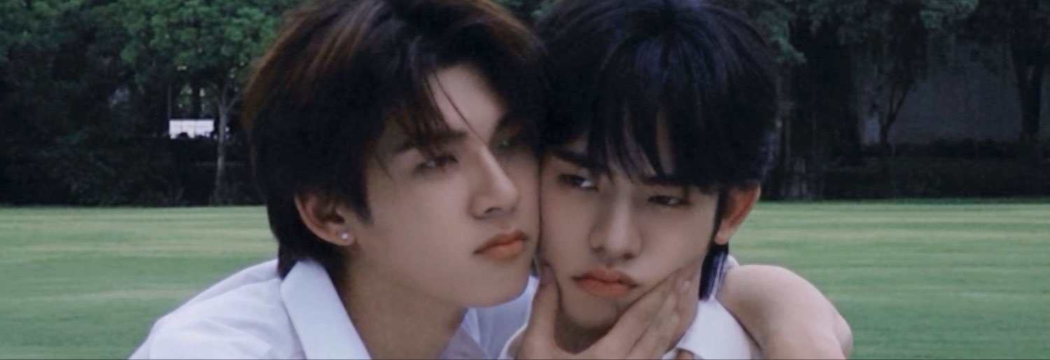 𝐄𝐬𝐭𝐡𝐞𝐫𝐋𝐢𝐧𝐠_𝟗𝟒's banner
