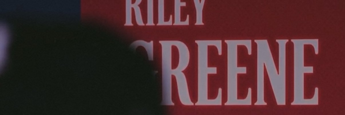 des's banner