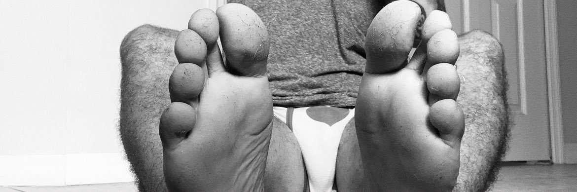 Givemehisfeet's banner