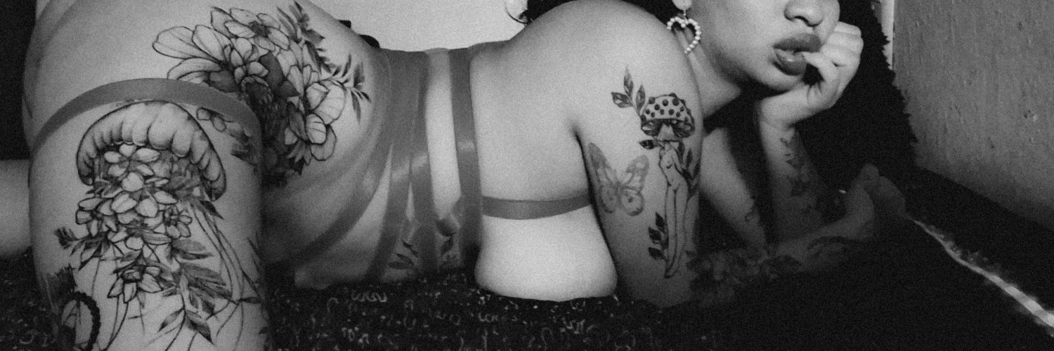 Brujita negra🔥🖤's banner