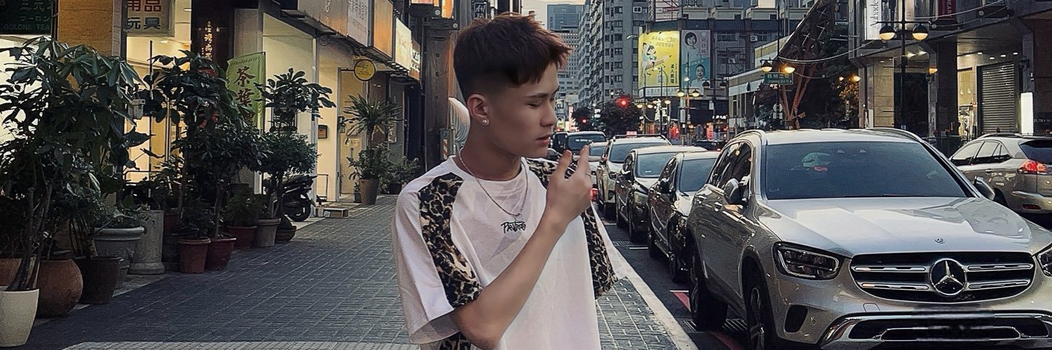 木須龍🐉's banner