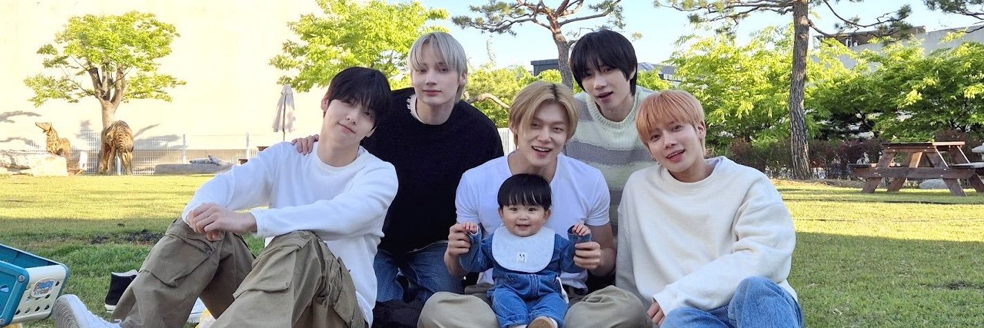 ขนมต้ม 🧸⛅️ anxietie~~ ♡'s banner