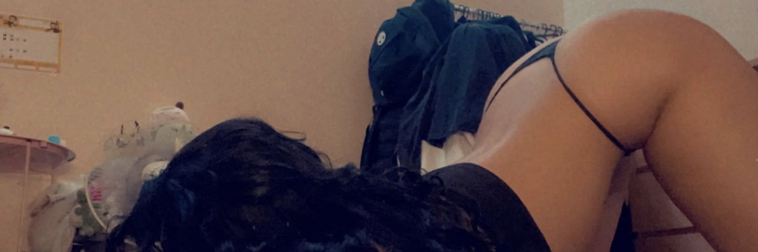 your favorite brat here ;)'s banner