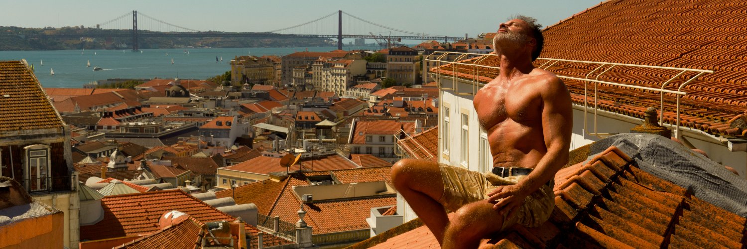 MaleBodyPoetry (19K)'s banner