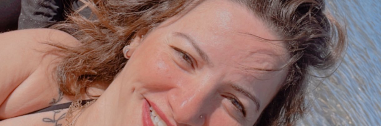 Nelly Kamal's banner