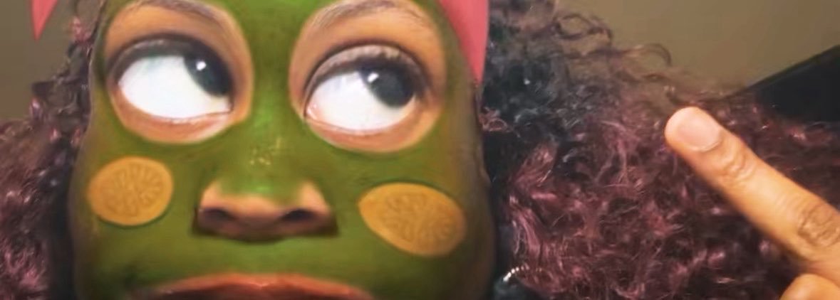 lil j's banner