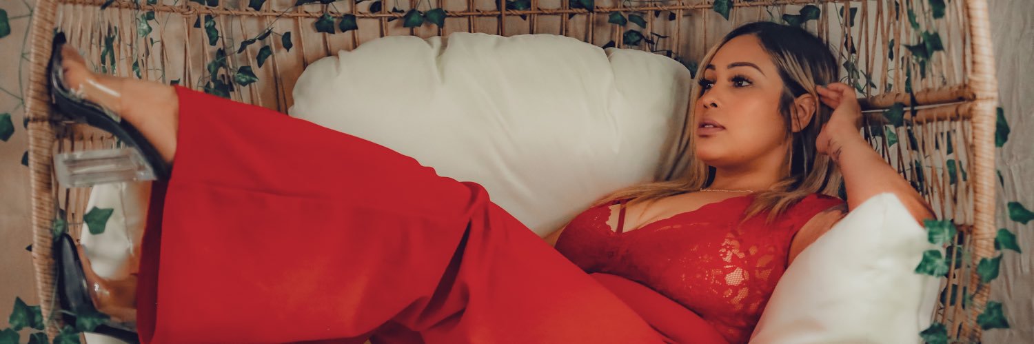 Gabzz✨'s banner