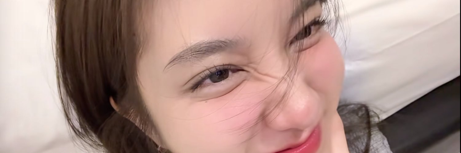 ᴍᴏᴏɴᴇ、's banner