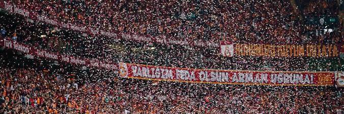 𝐑𝐎𝐁𝐈̇𝐍's banner