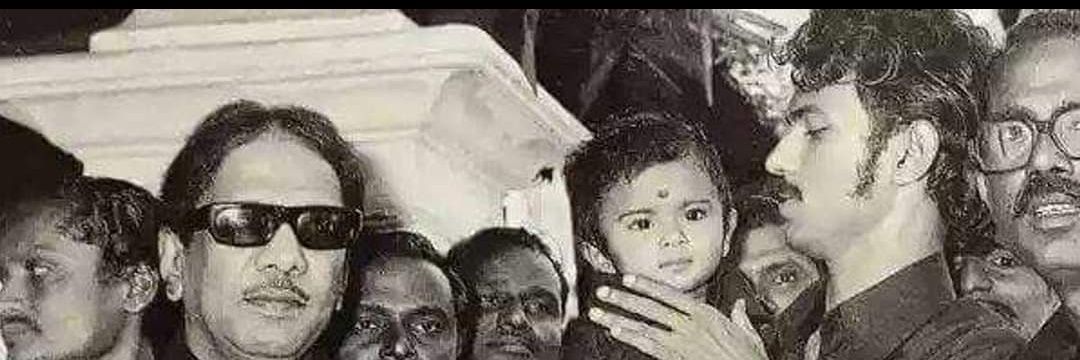 sri vigneswaran DMK's banner