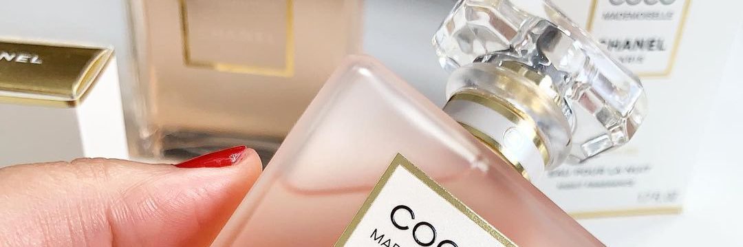 خبير العطور's banner