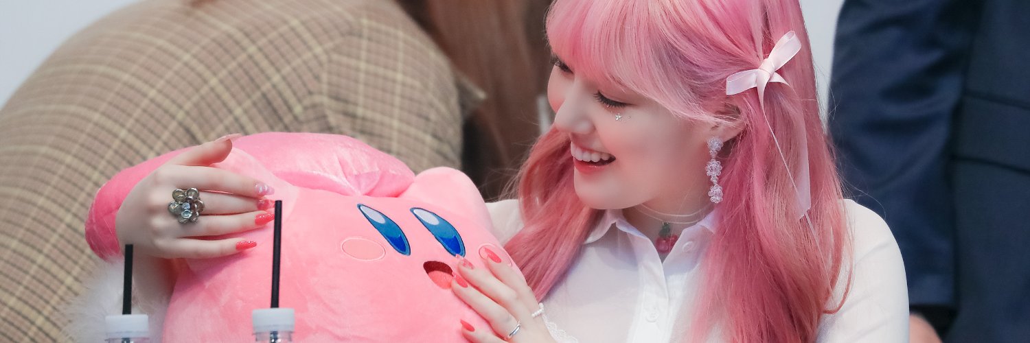 𝐂𝐚𝐫𝐚𝐦𝐞𝐥🍮's banner