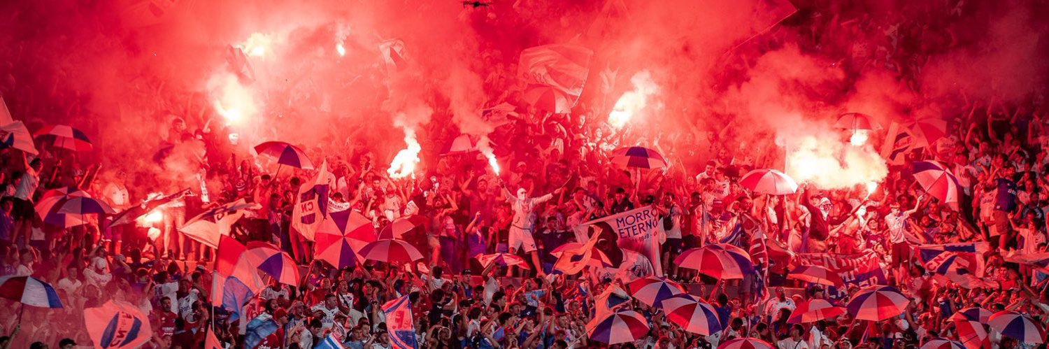 Locos X Nacional's banner