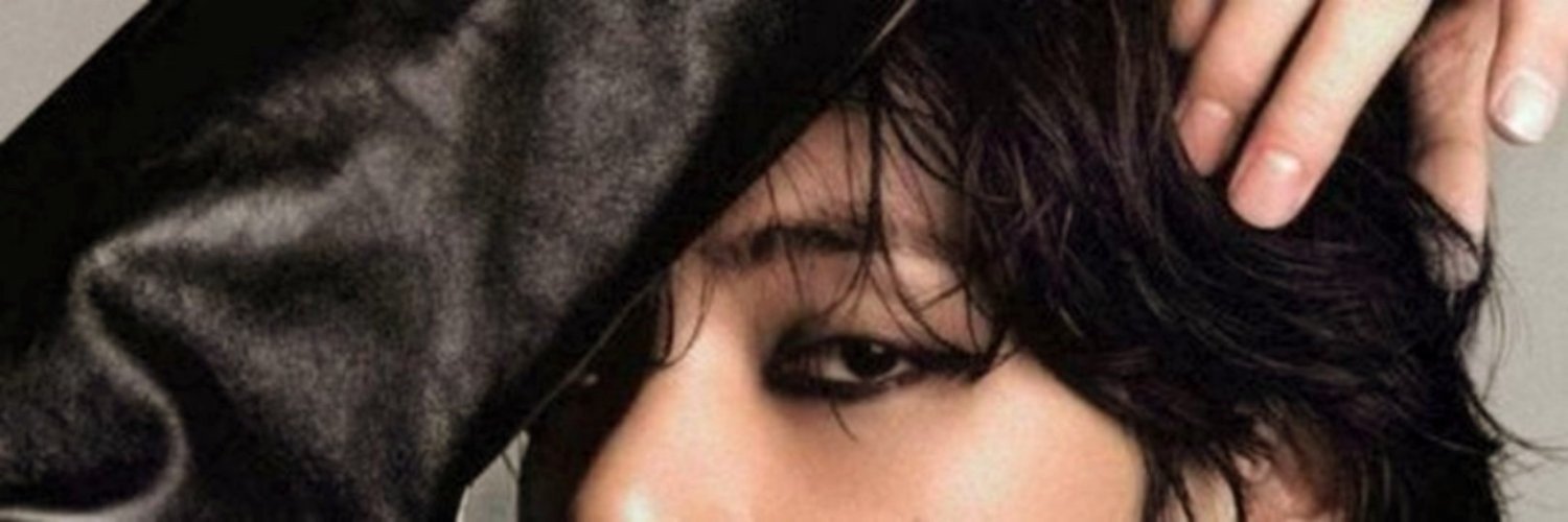 ✶'s banner