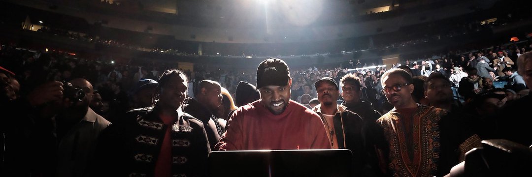 kanYe West da Bahia's banner