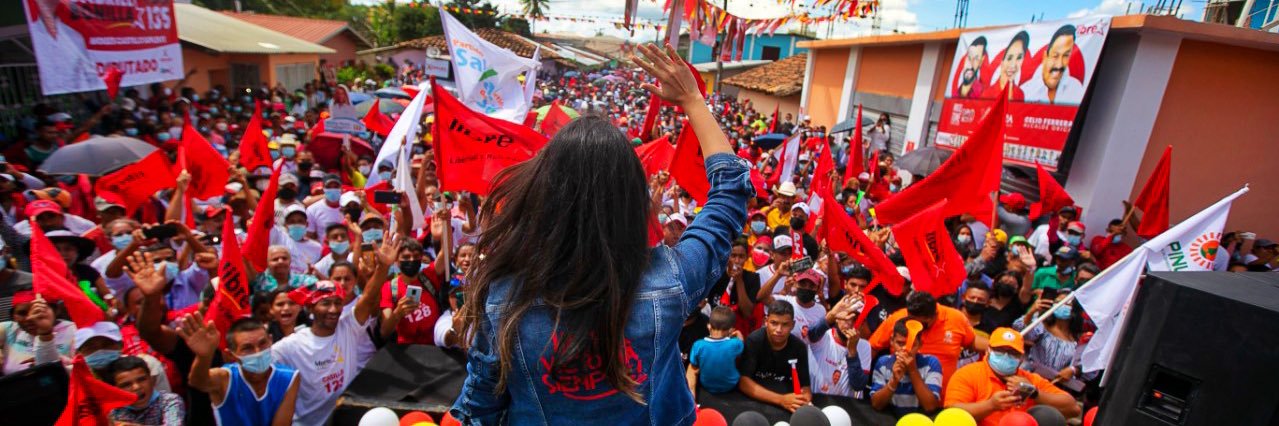Xiomara Zelaya's banner