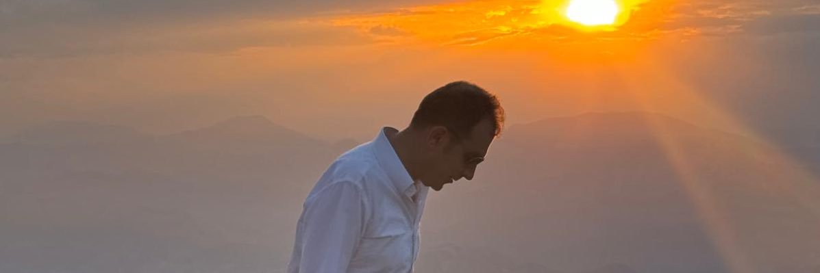 Yusuf Güneş's banner