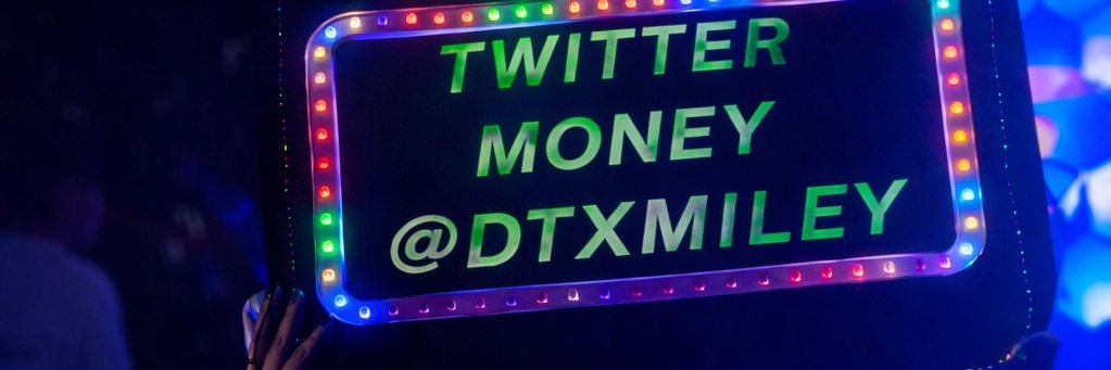 miley's banner