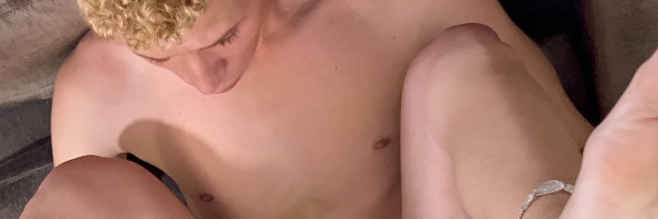 Twink Boyzin 200k's banner