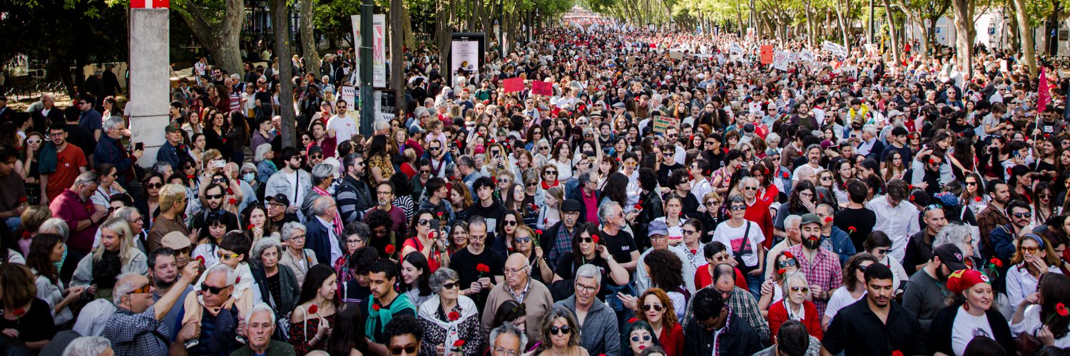 50anos25abril's banner