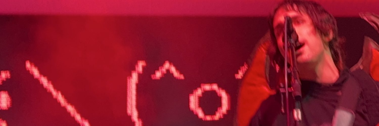 kris (≧◡≦) 🔜oomfchella :D's banner