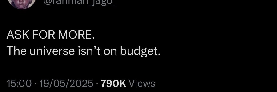 🧣's banner