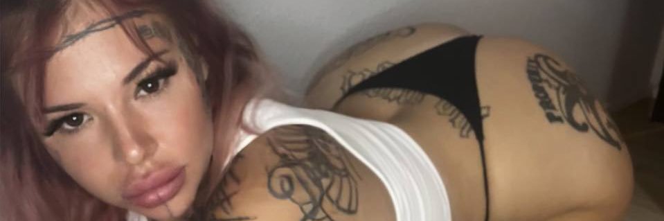 _luuciferiina_'s banner