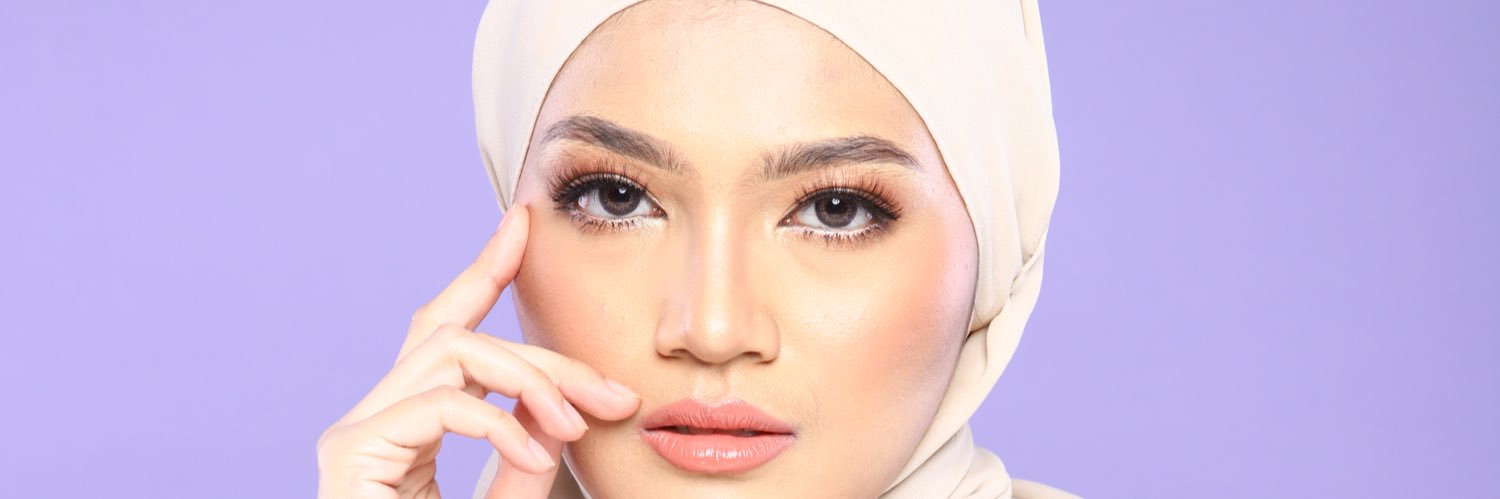 Elle Fara's banner